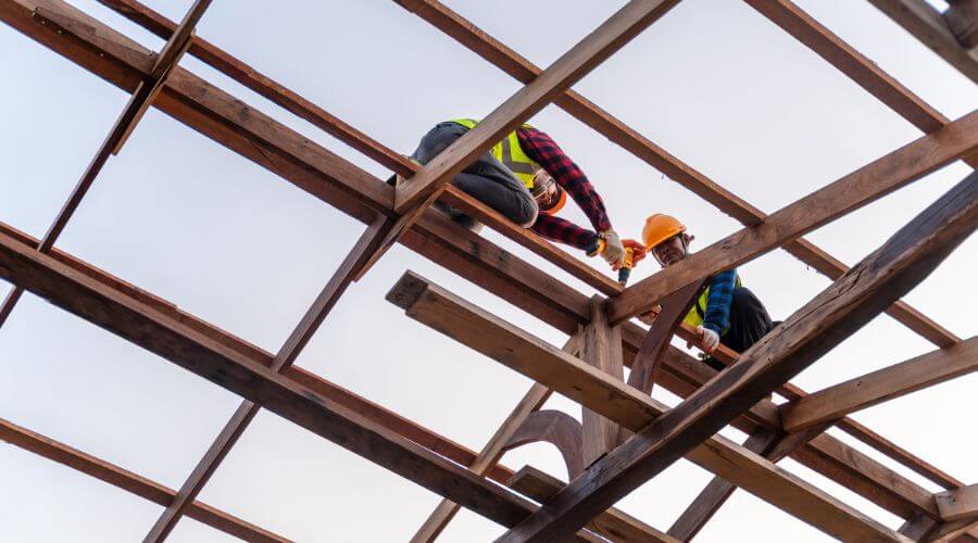 Professional residential roofers in Raccoon, KY